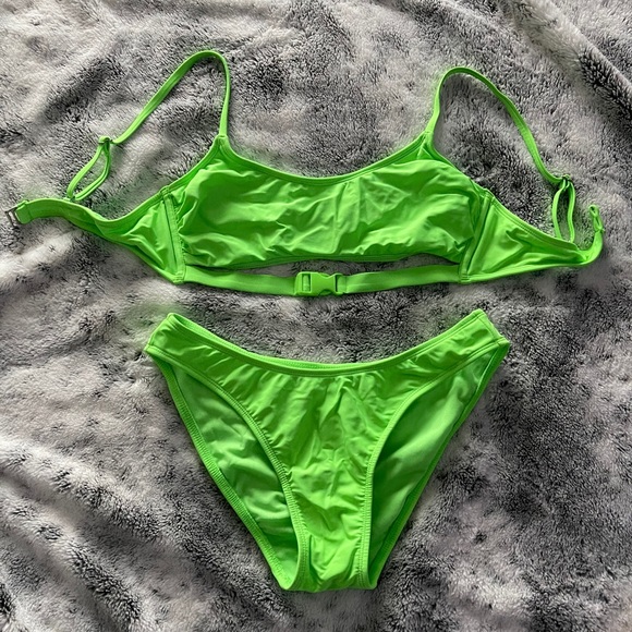 Women’s bikini - Picture 2 of 6